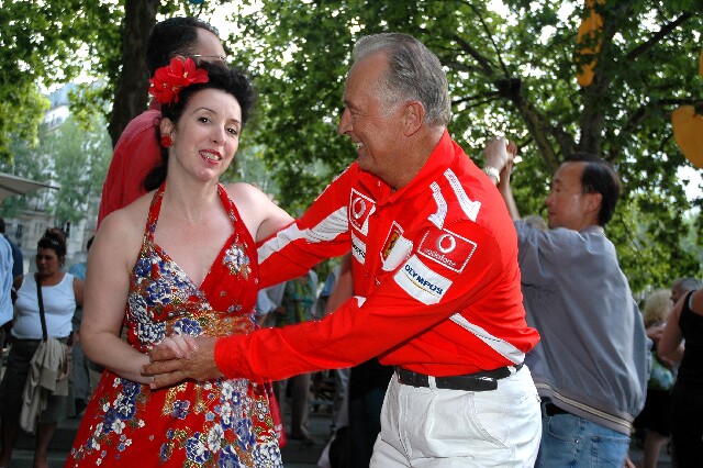 min 2006 08 08 paris plage 139